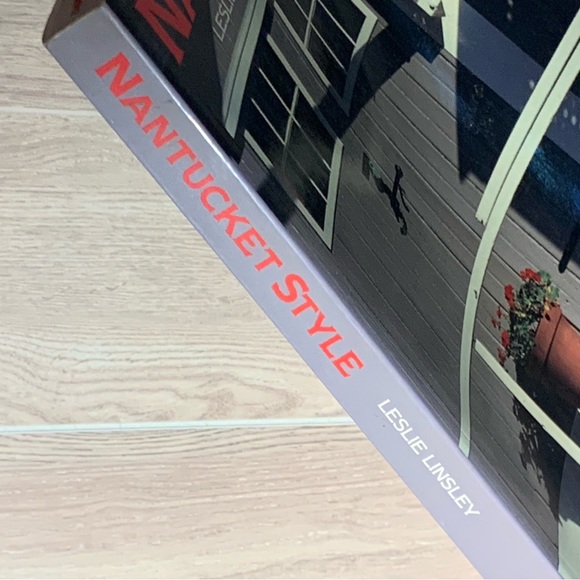 Nantucket Style Book by Leslie Linsley Home Design Architecture 1990 - Picture 5 of 13